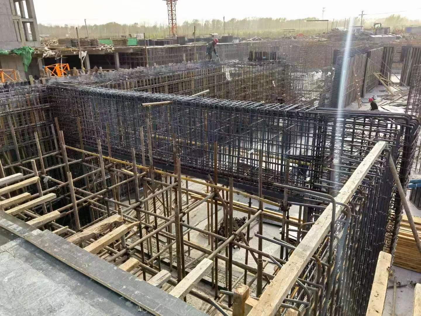 绥德建筑基础筏板施工时混凝土有哪些常见问题?